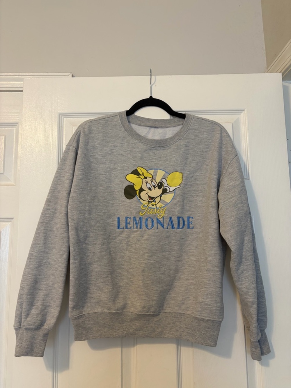 Disney Gray Minnie 'Lemonade' Graphic Sweatshirt